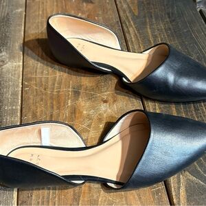 Women's Black Flats